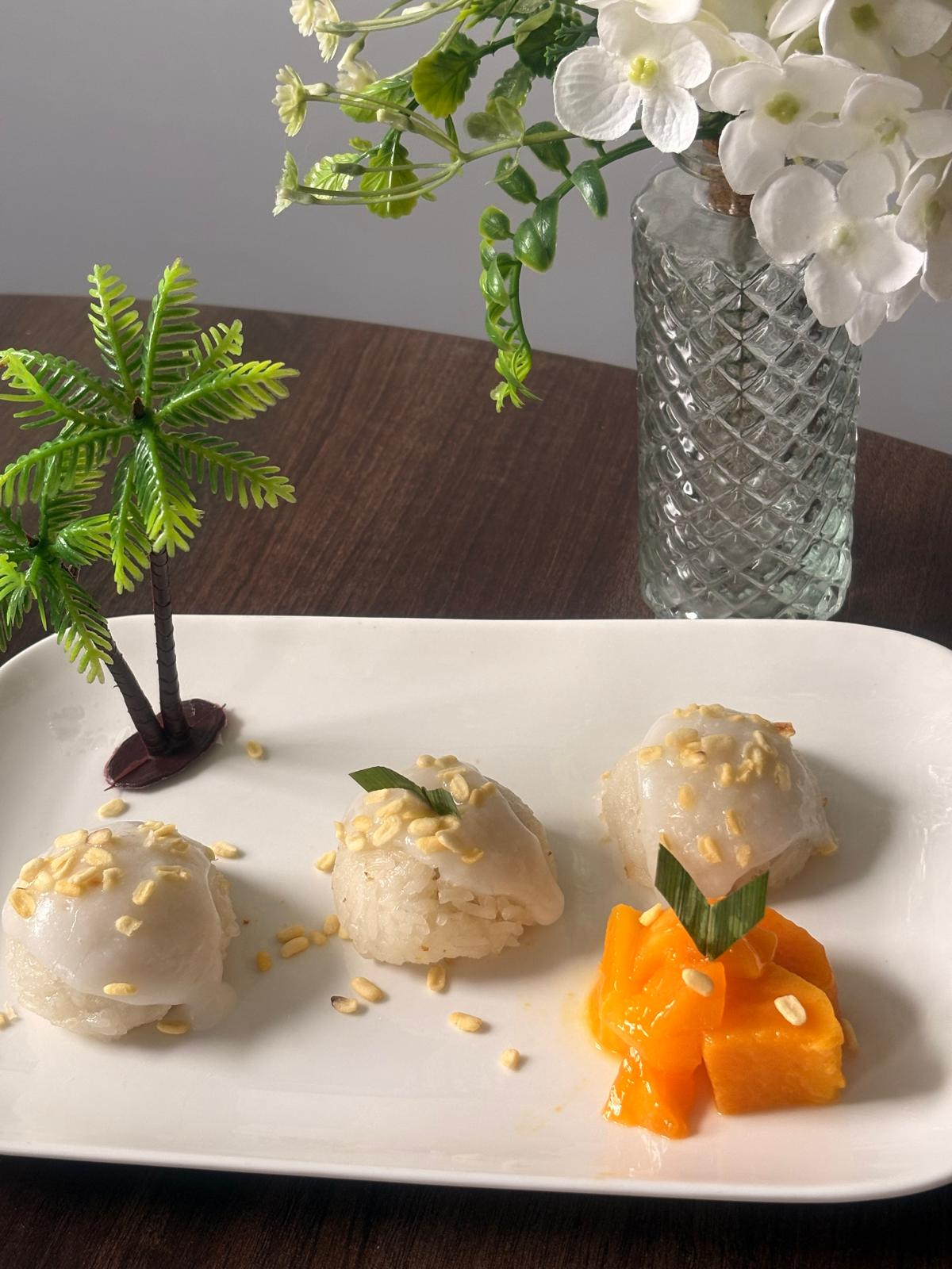 Mango sticky rice